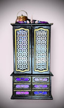 Load image into Gallery viewer, Third Eye Magik Delilah Dragoness Spell Box Large