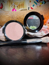 Load image into Gallery viewer, Bella Smooth Powdered Foundation~RICH WARM 10g
