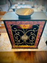 Load image into Gallery viewer, Third Eye Magik Phoenix Spell Box
