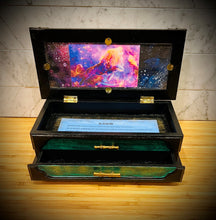 Load image into Gallery viewer, Third Eye Magik Lion Young Beginner Spell Box
