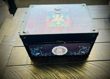 Load image into Gallery viewer, Third Eye Magik Triple Moon Goddess Spell Box
